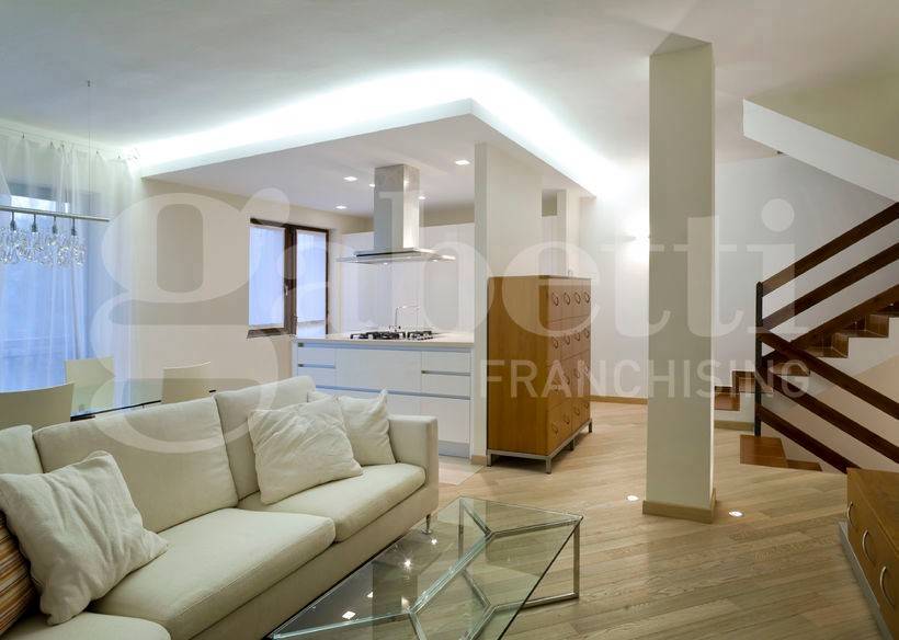 Salone