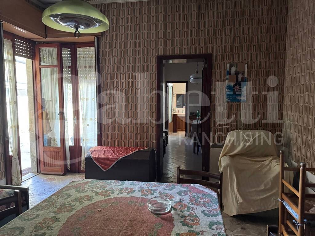 Salone