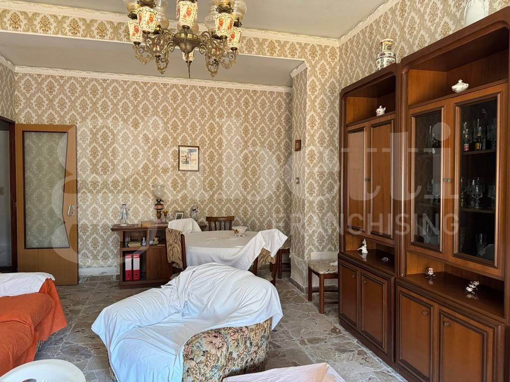 Salone