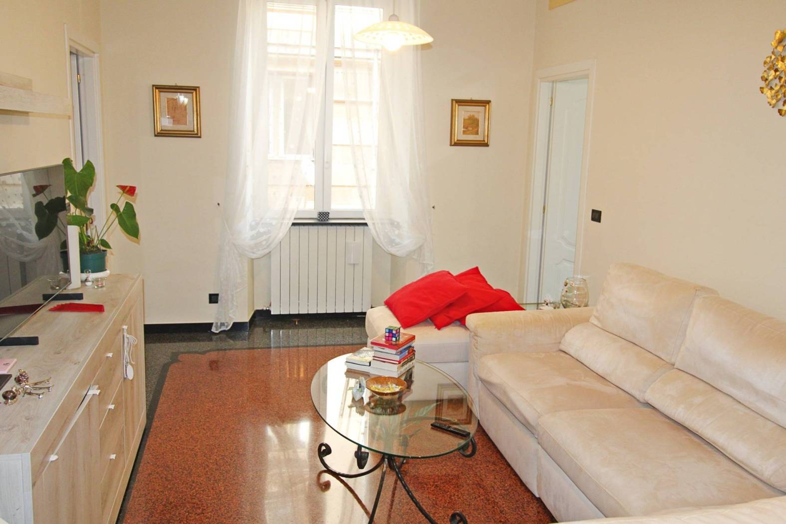 Salone