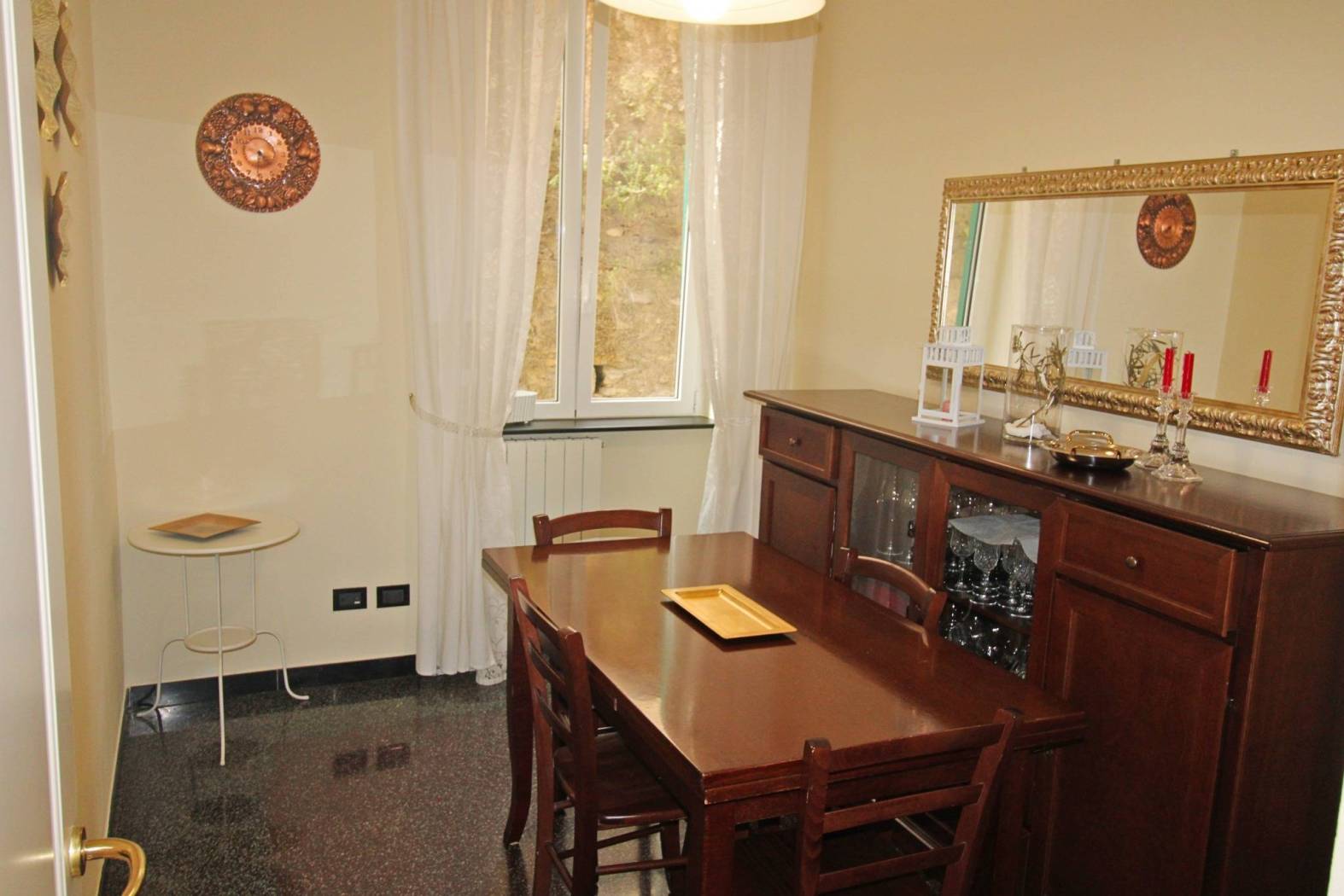 Salone