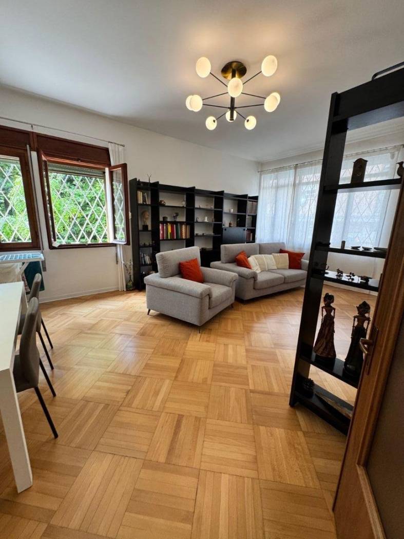 Salone