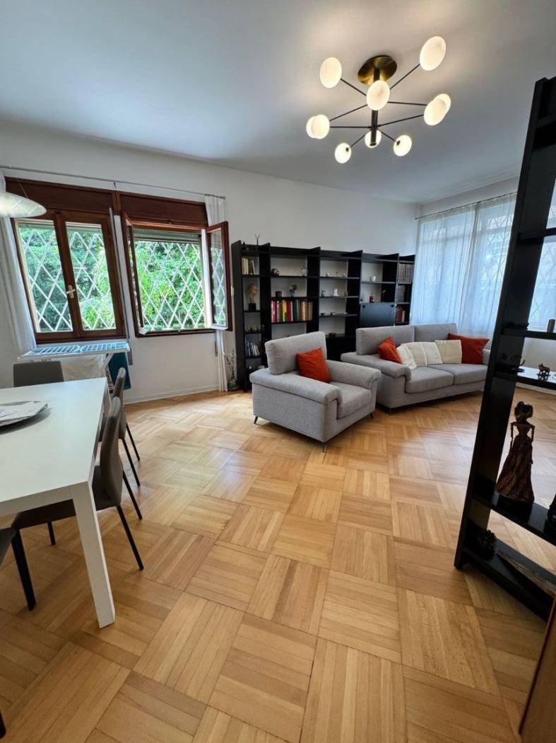 Salone