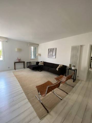Salone
