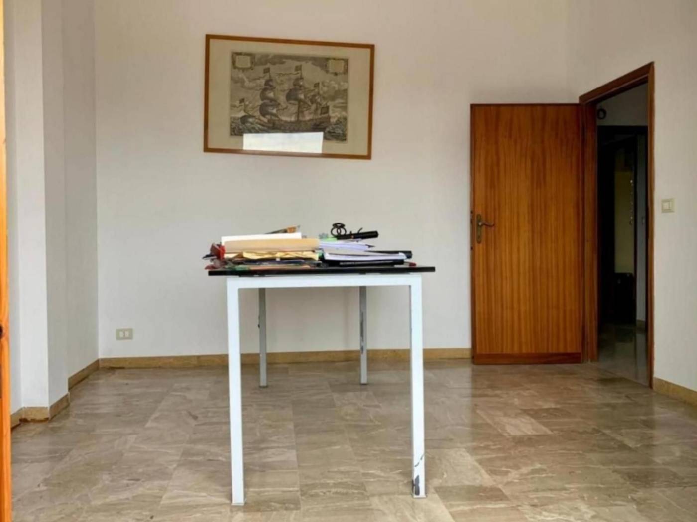 Stanza non arredata