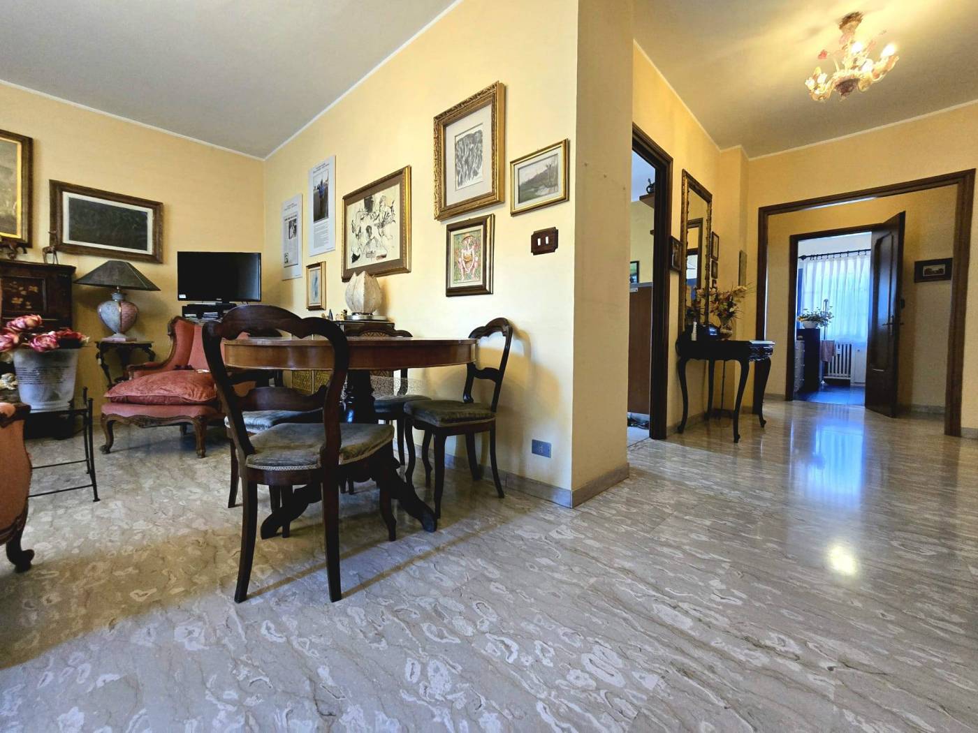 Salone
