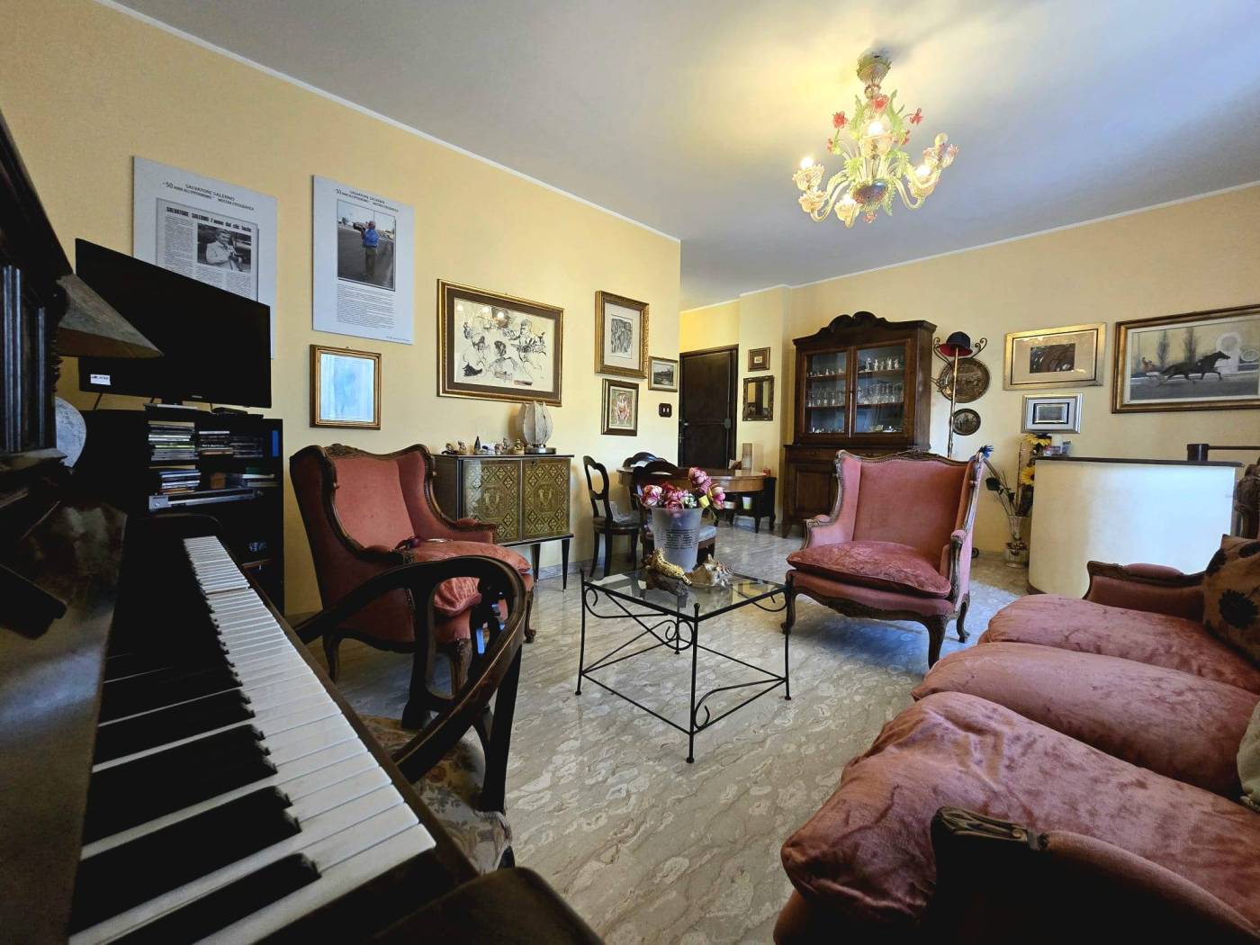 Salone