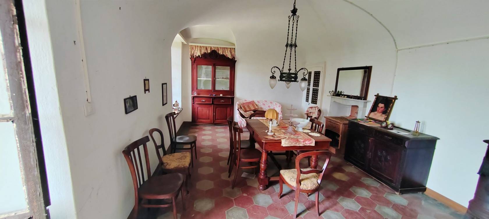Salone