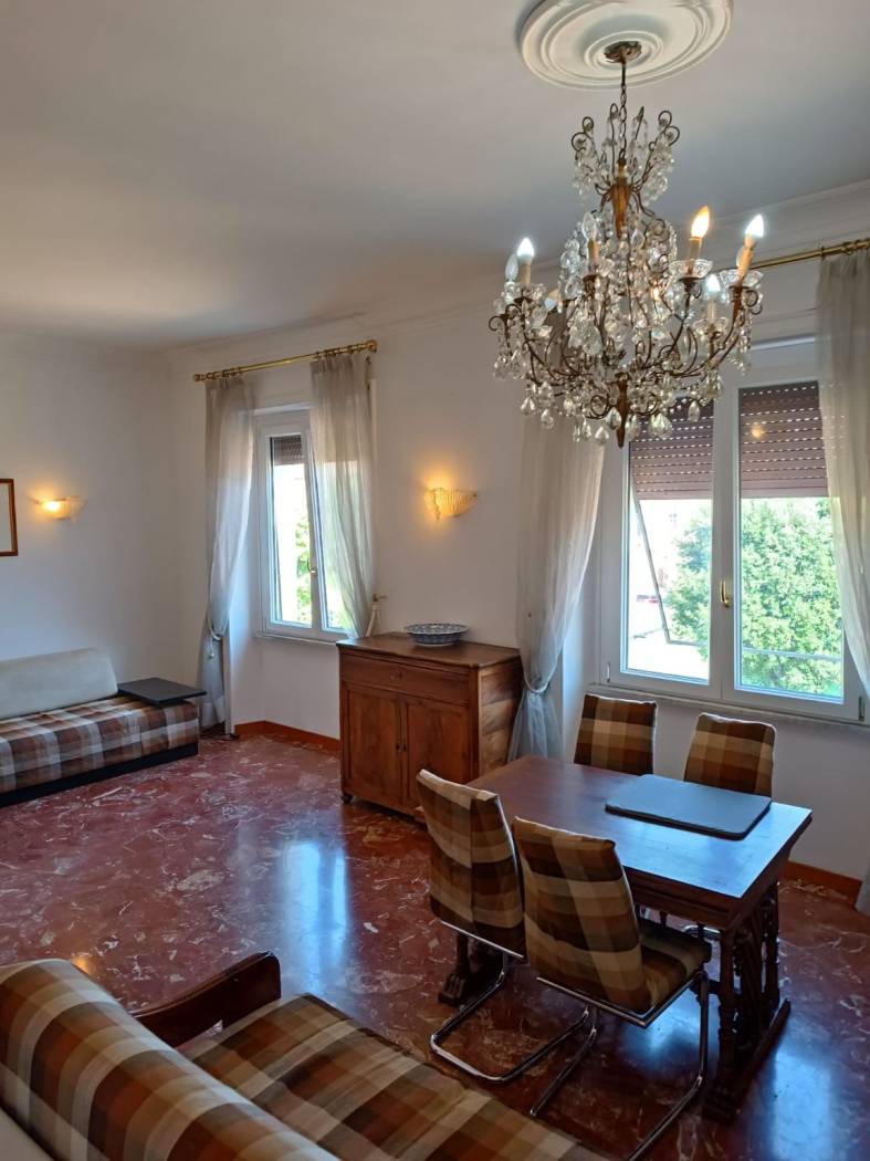Salone