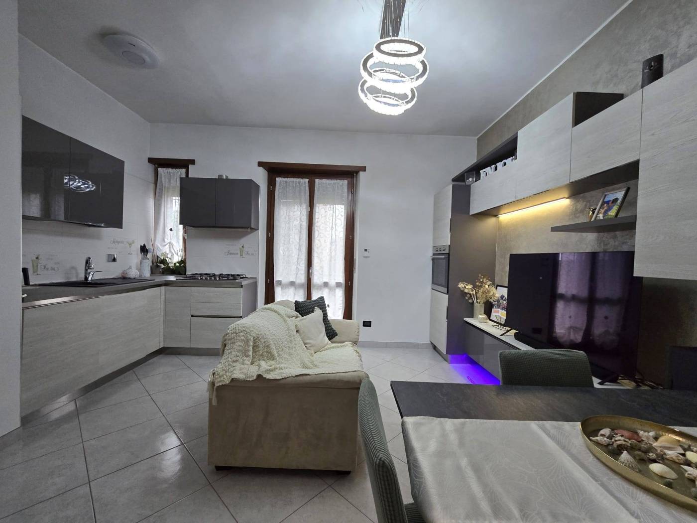 Salone
