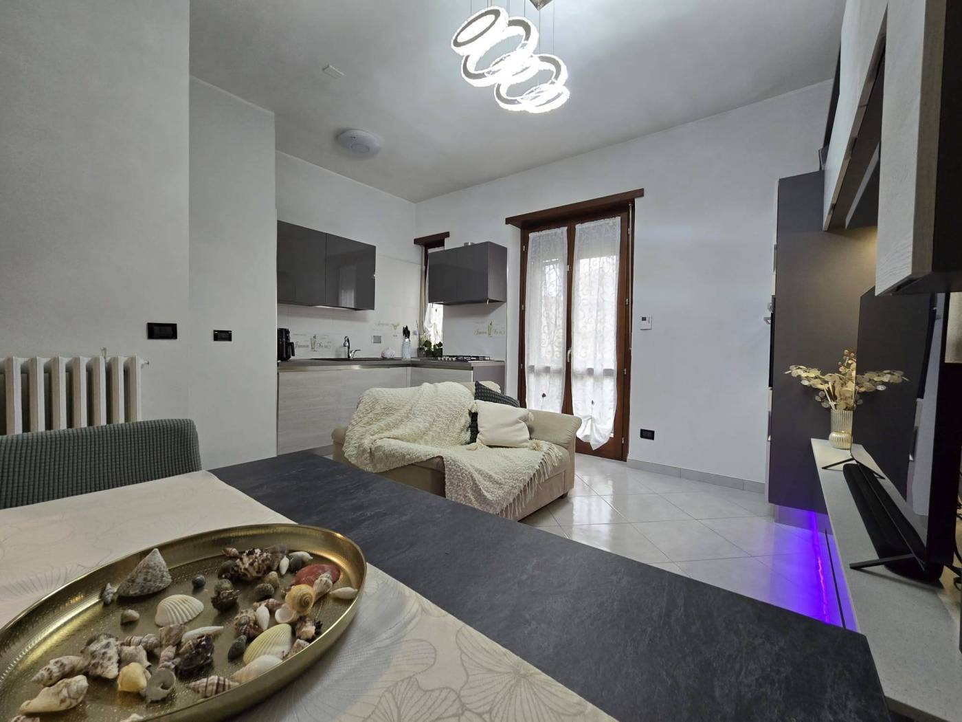 Salone