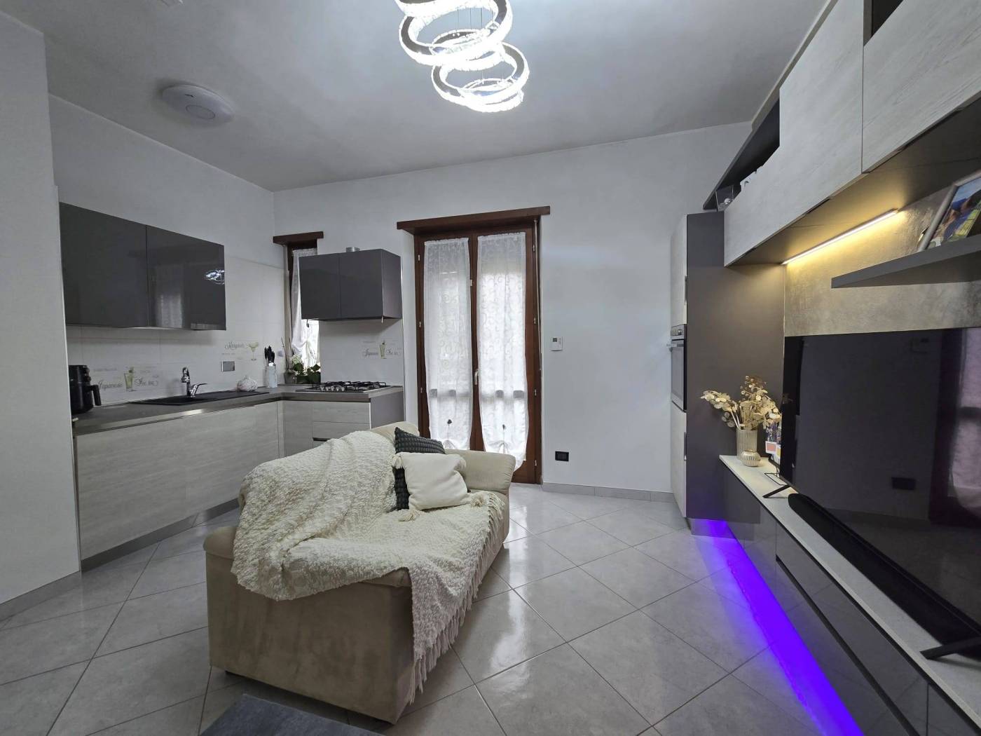 Salone