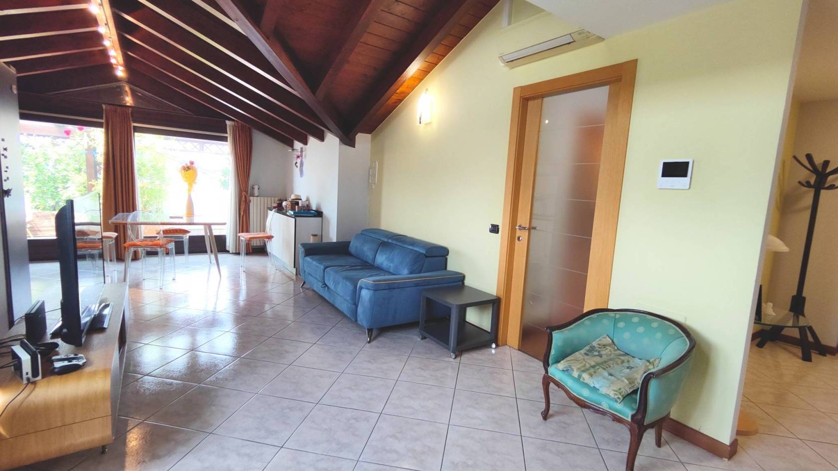 Salone