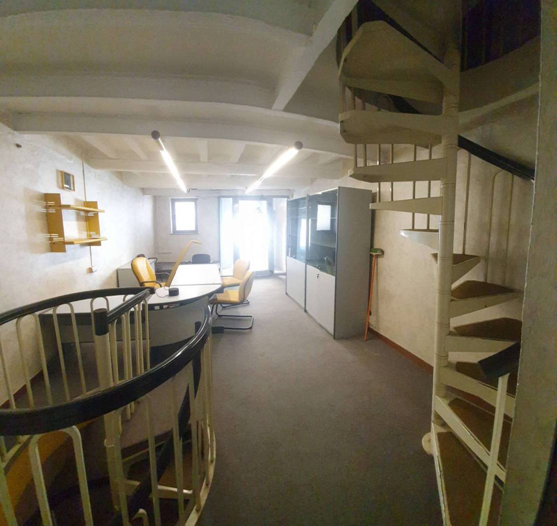 Interno non residenziale