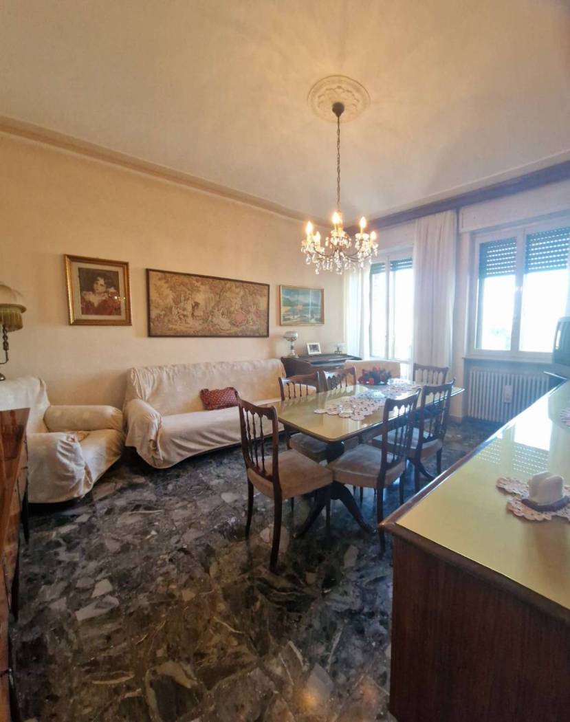 Salone