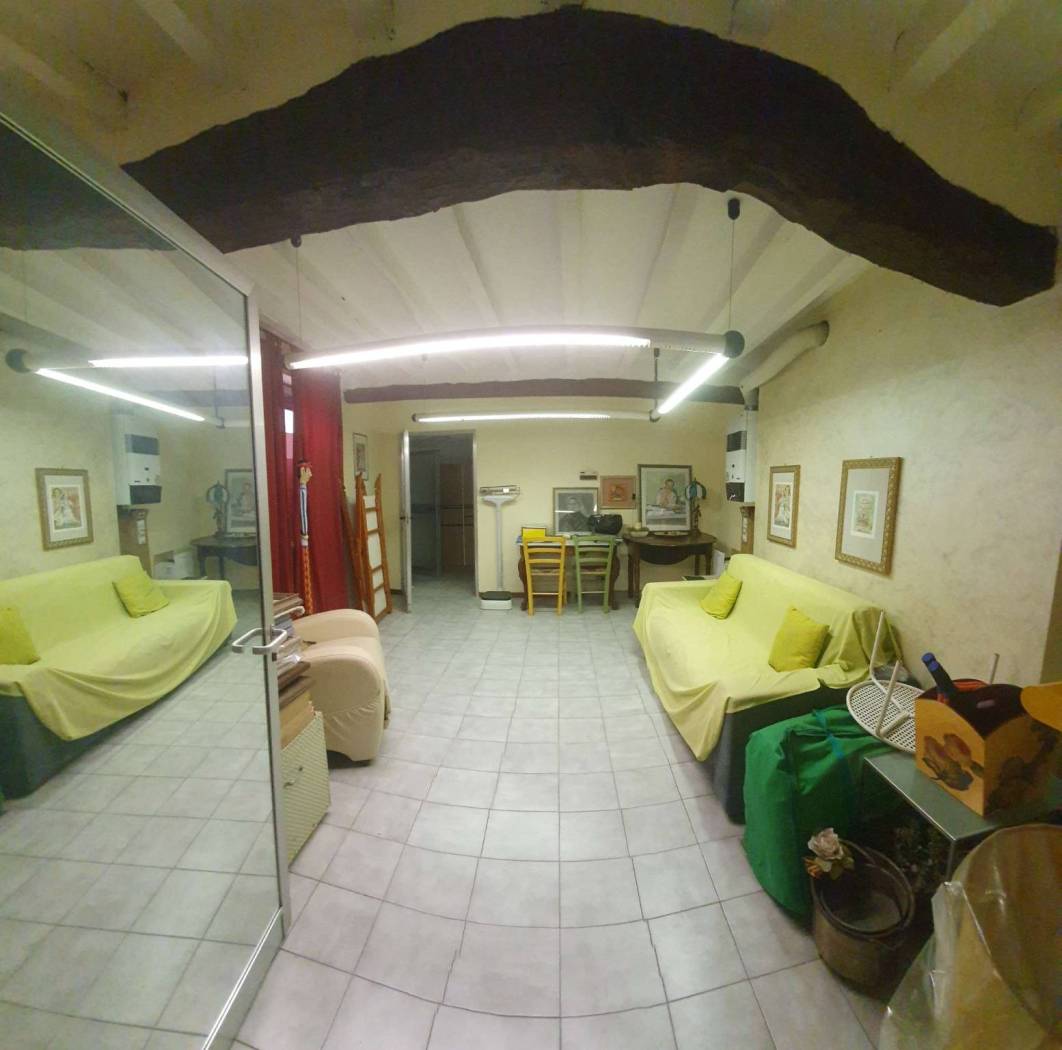 Salone