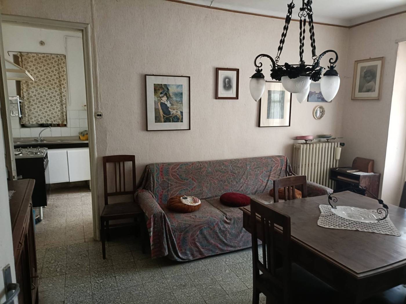 Salone