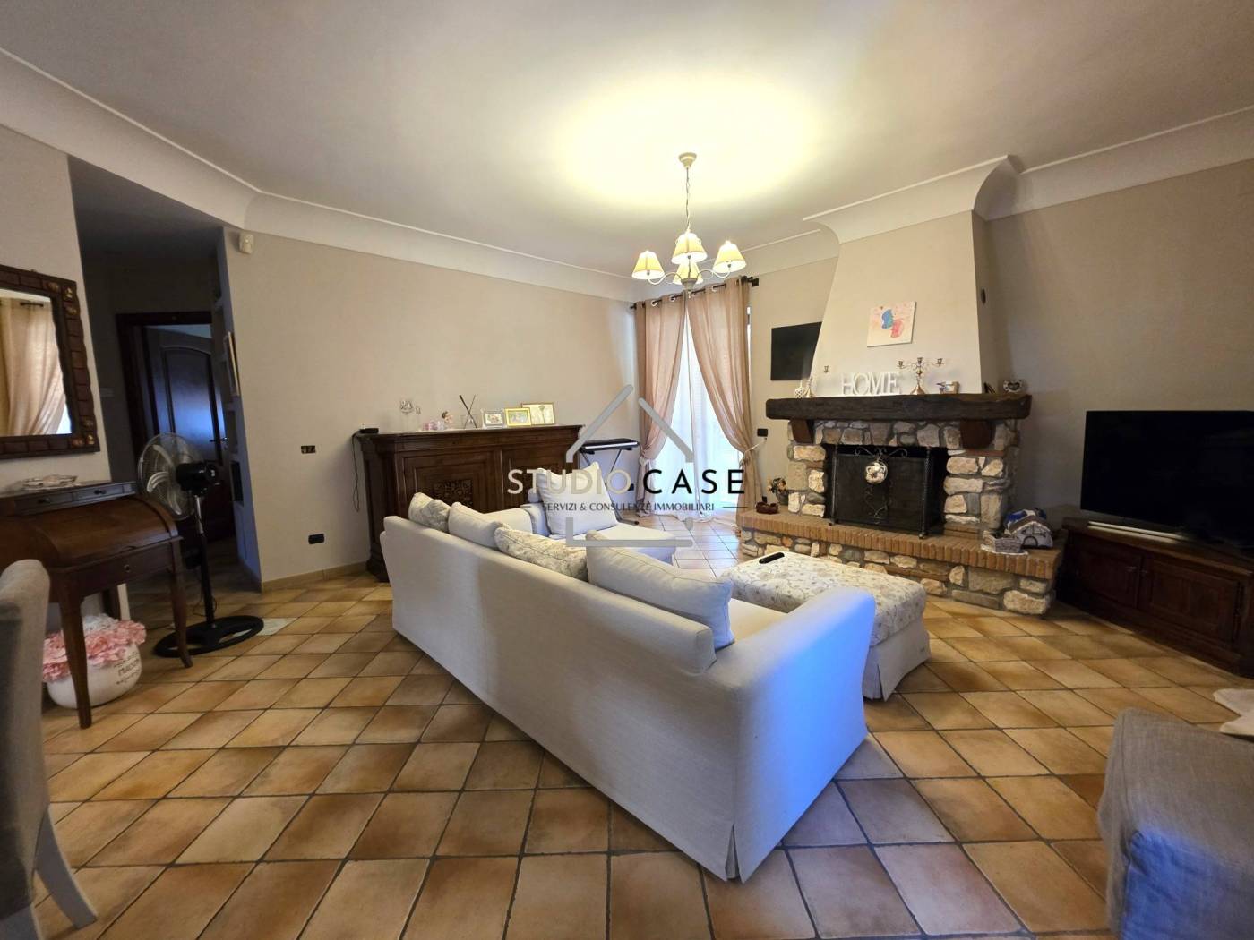 Salone