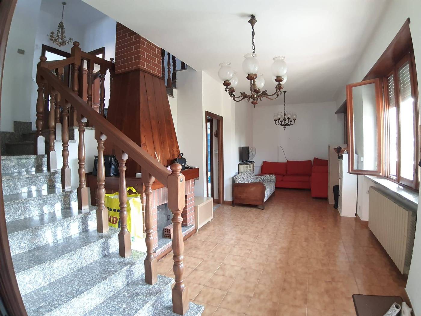 Salone