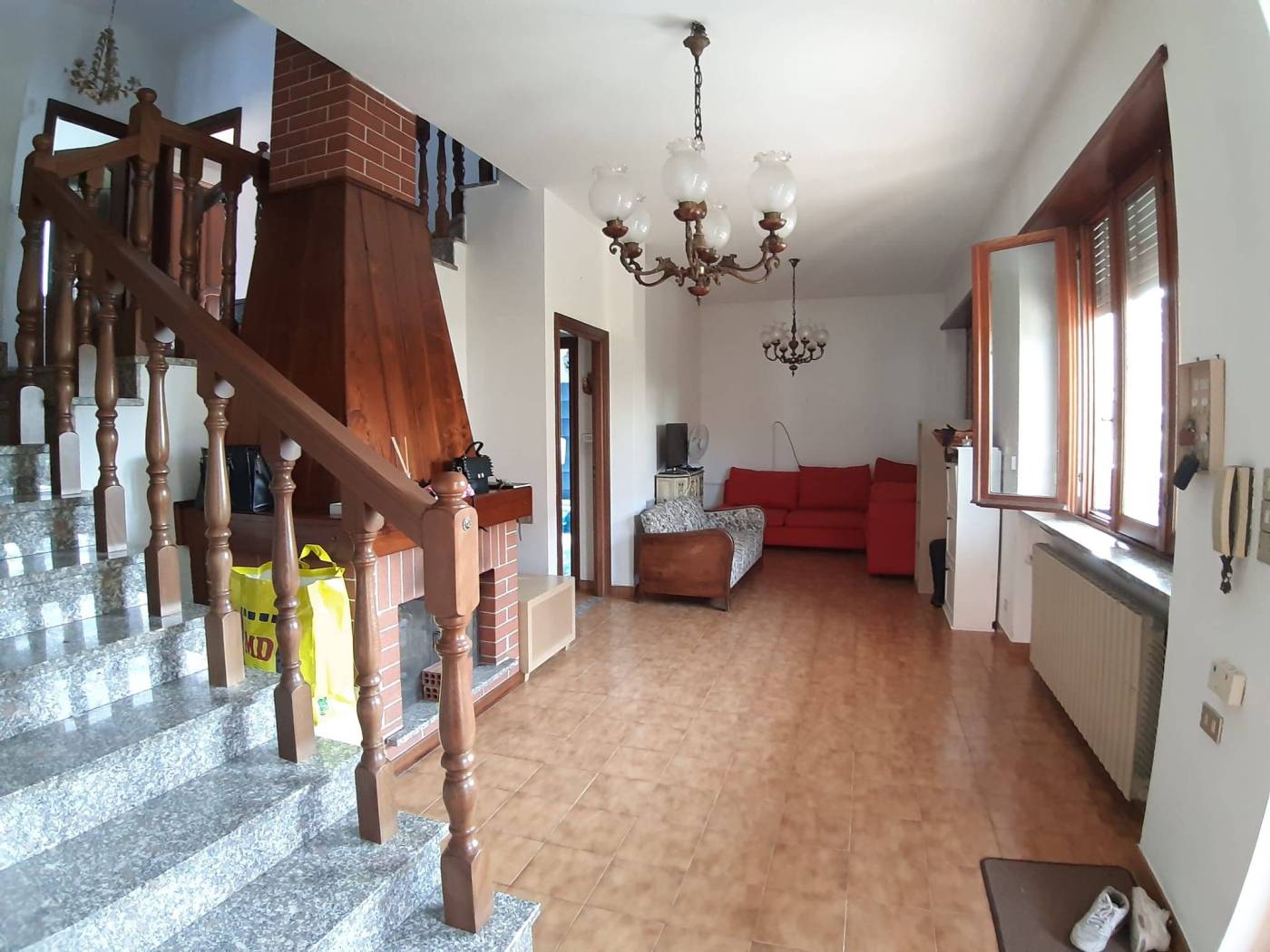 Salone
