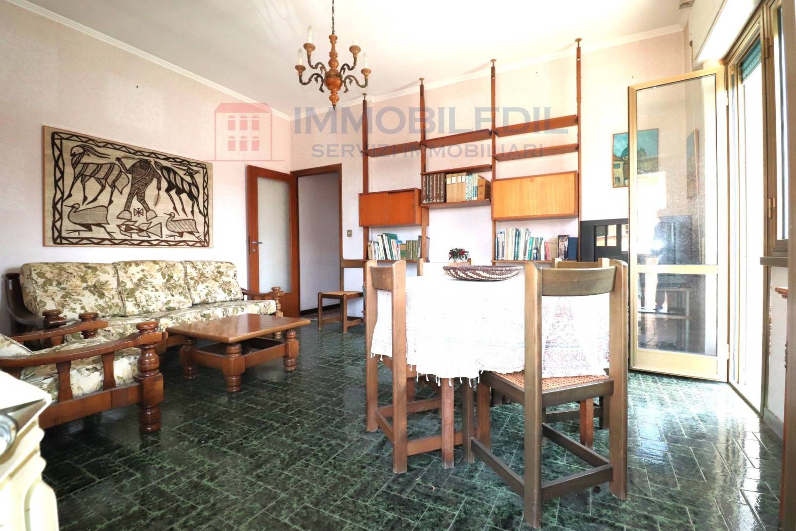 Salone