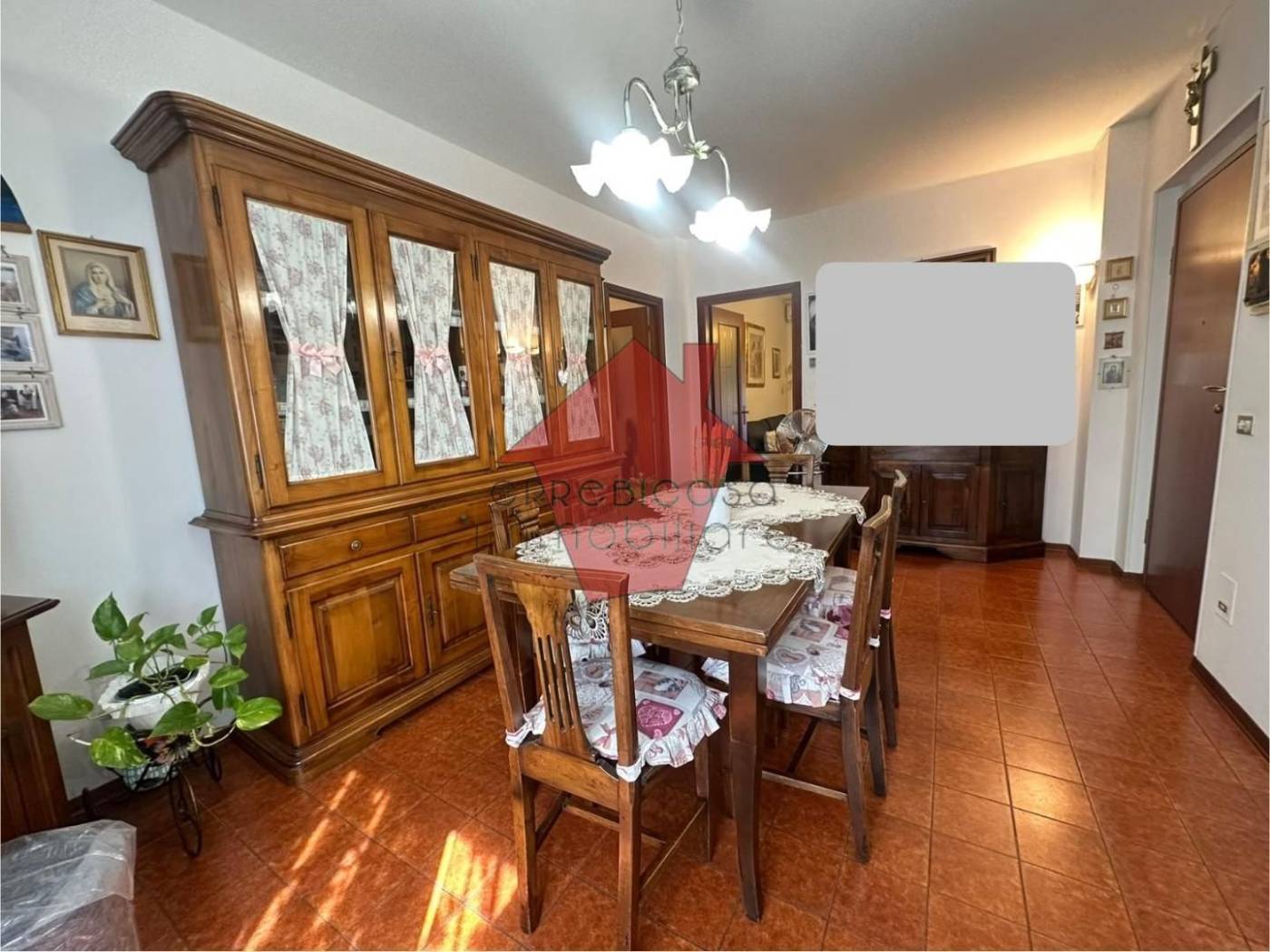 Salone