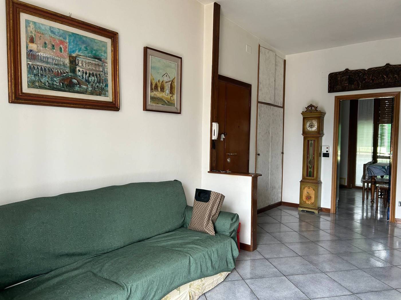 Salone