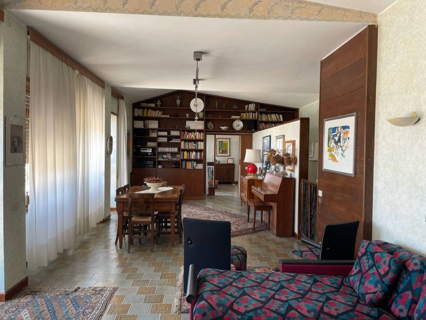 Salone