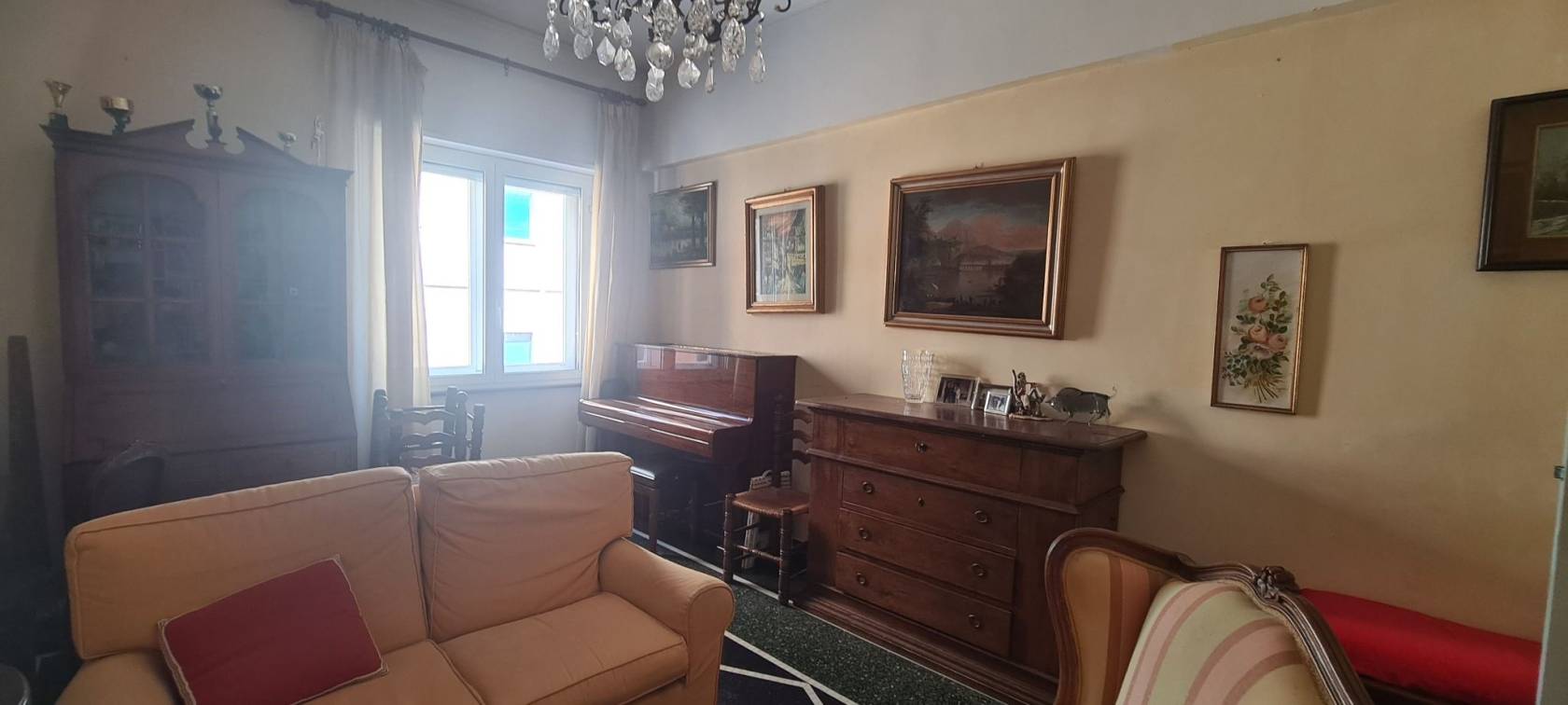 Salone