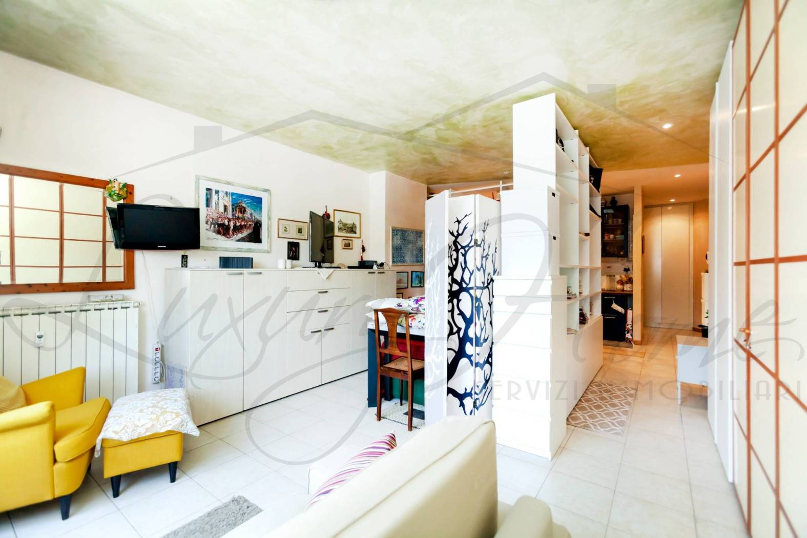 Salone