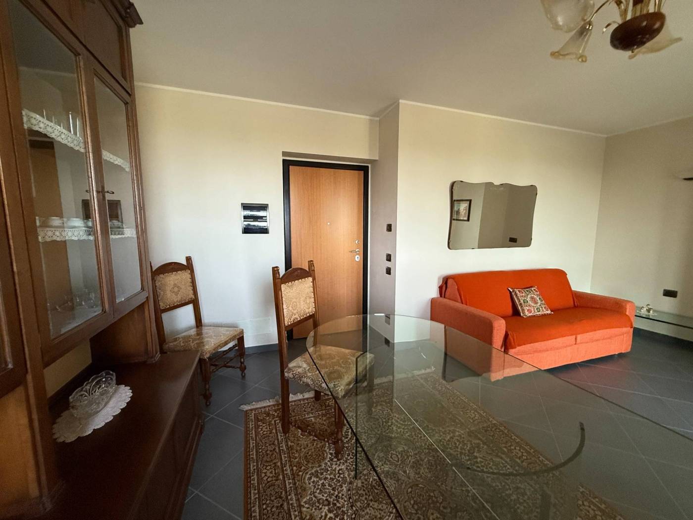 Salone Salone