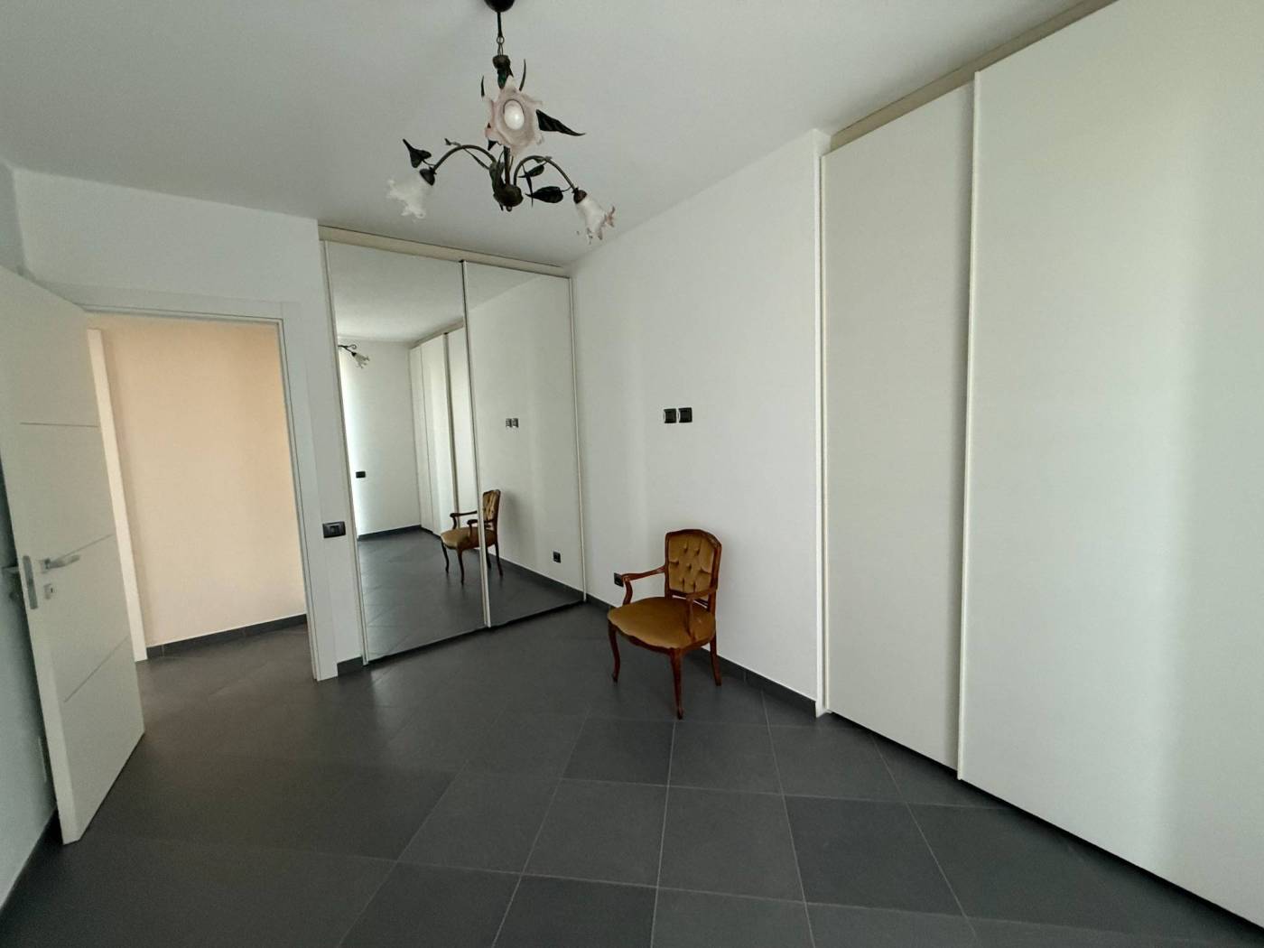 Salone Salone
