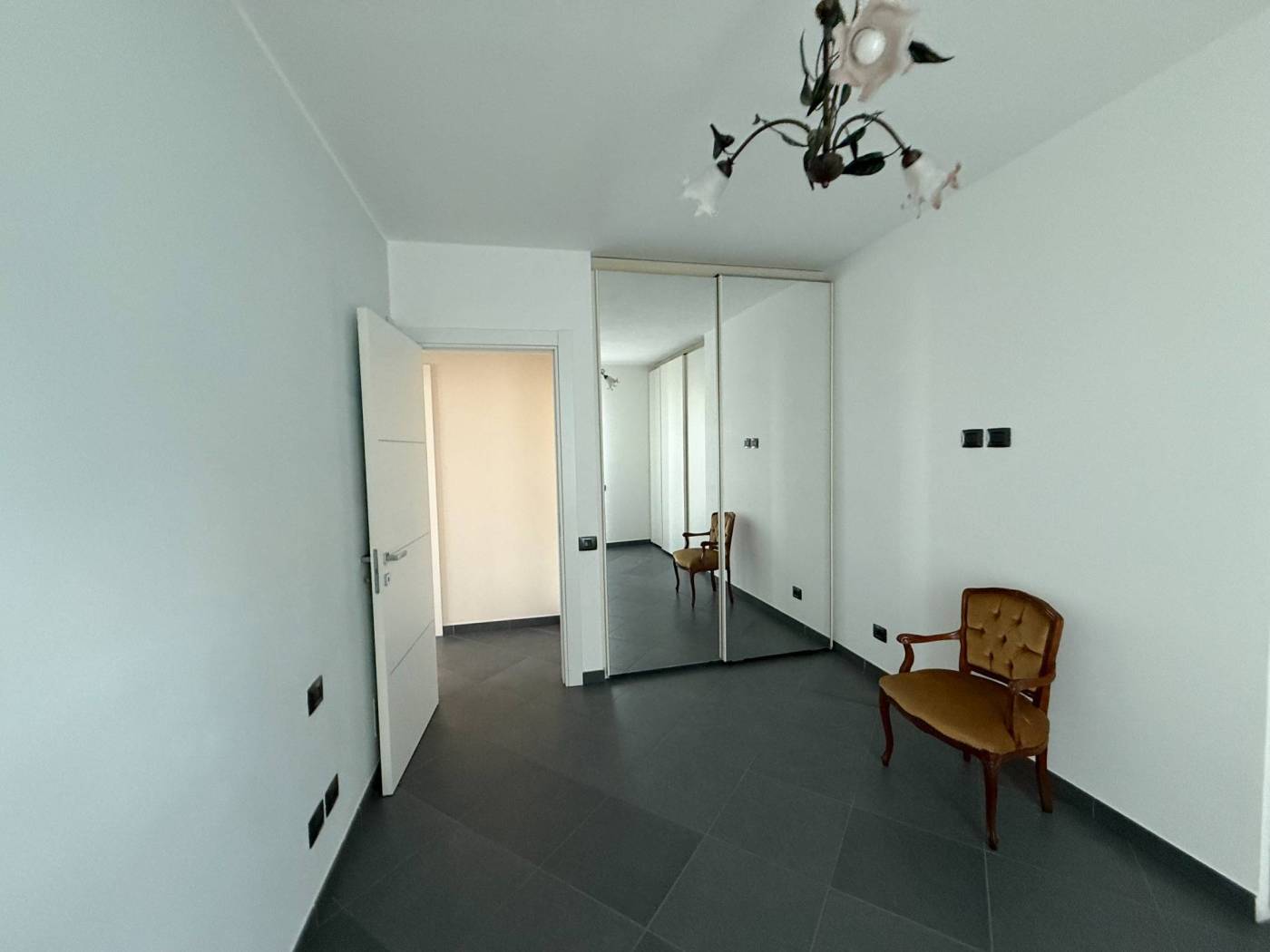 Salone Salone