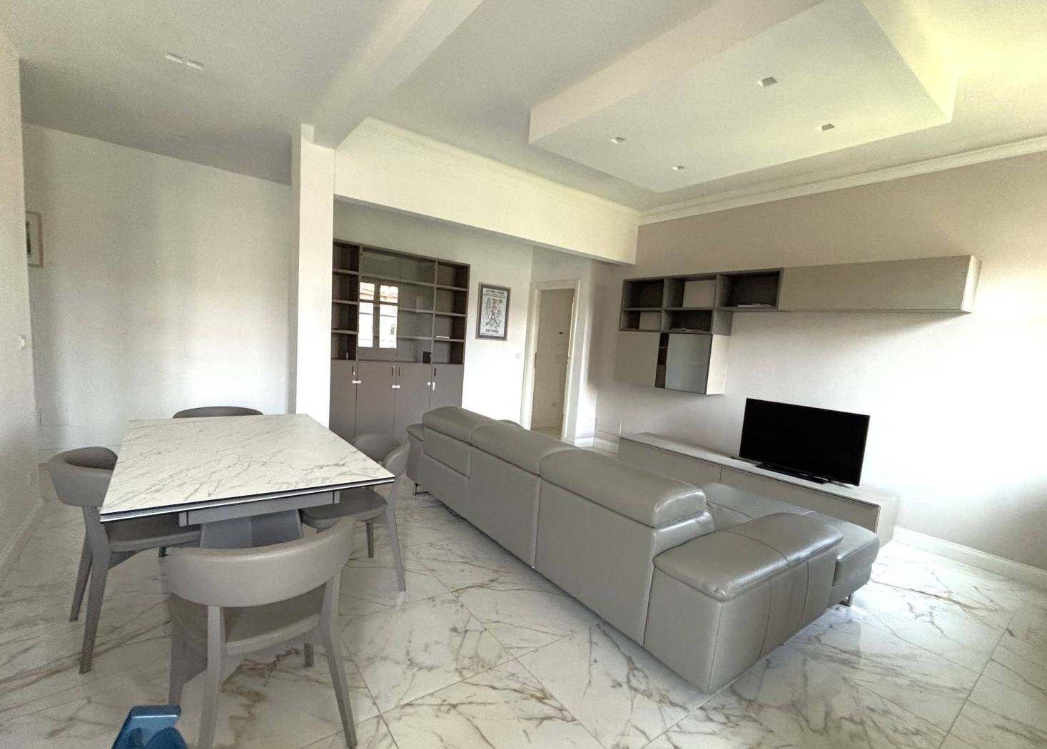 Salone