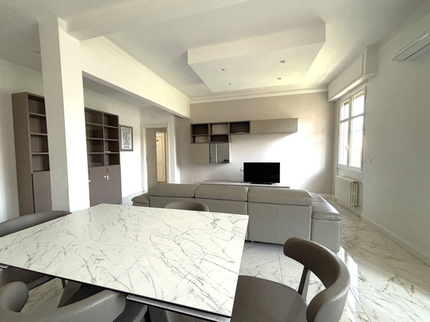Salone