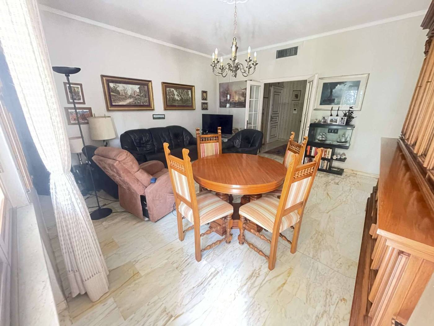 Salone