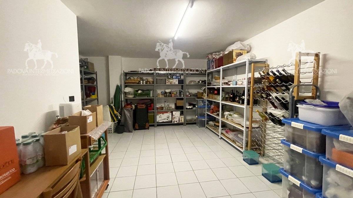 Magazzino