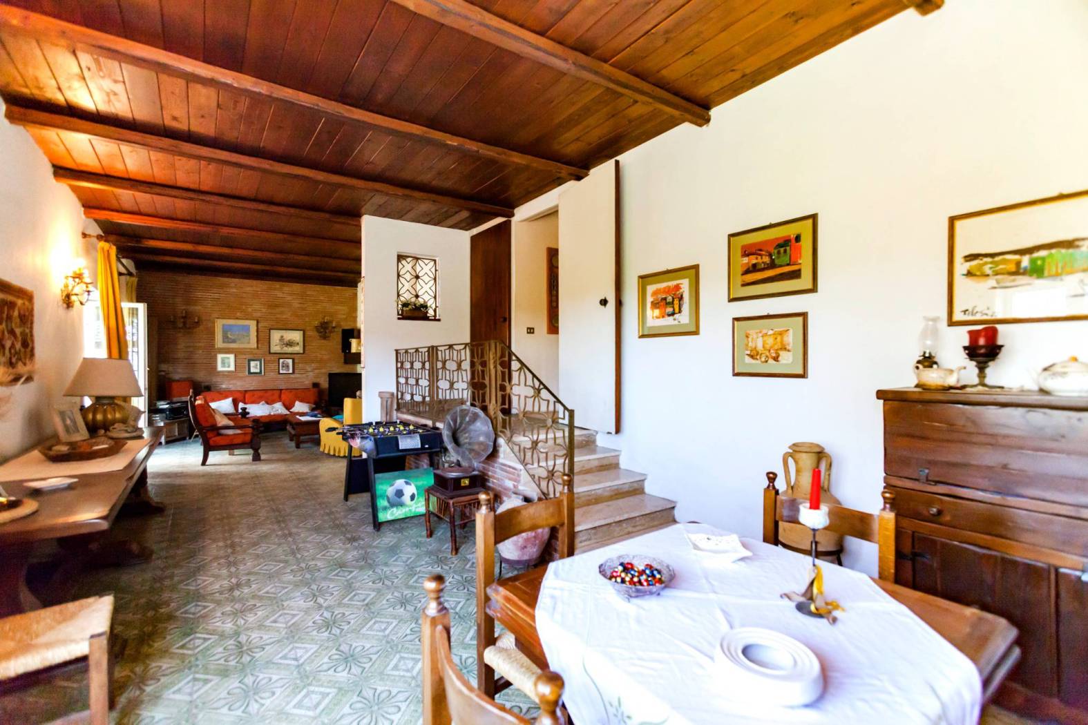 Salone