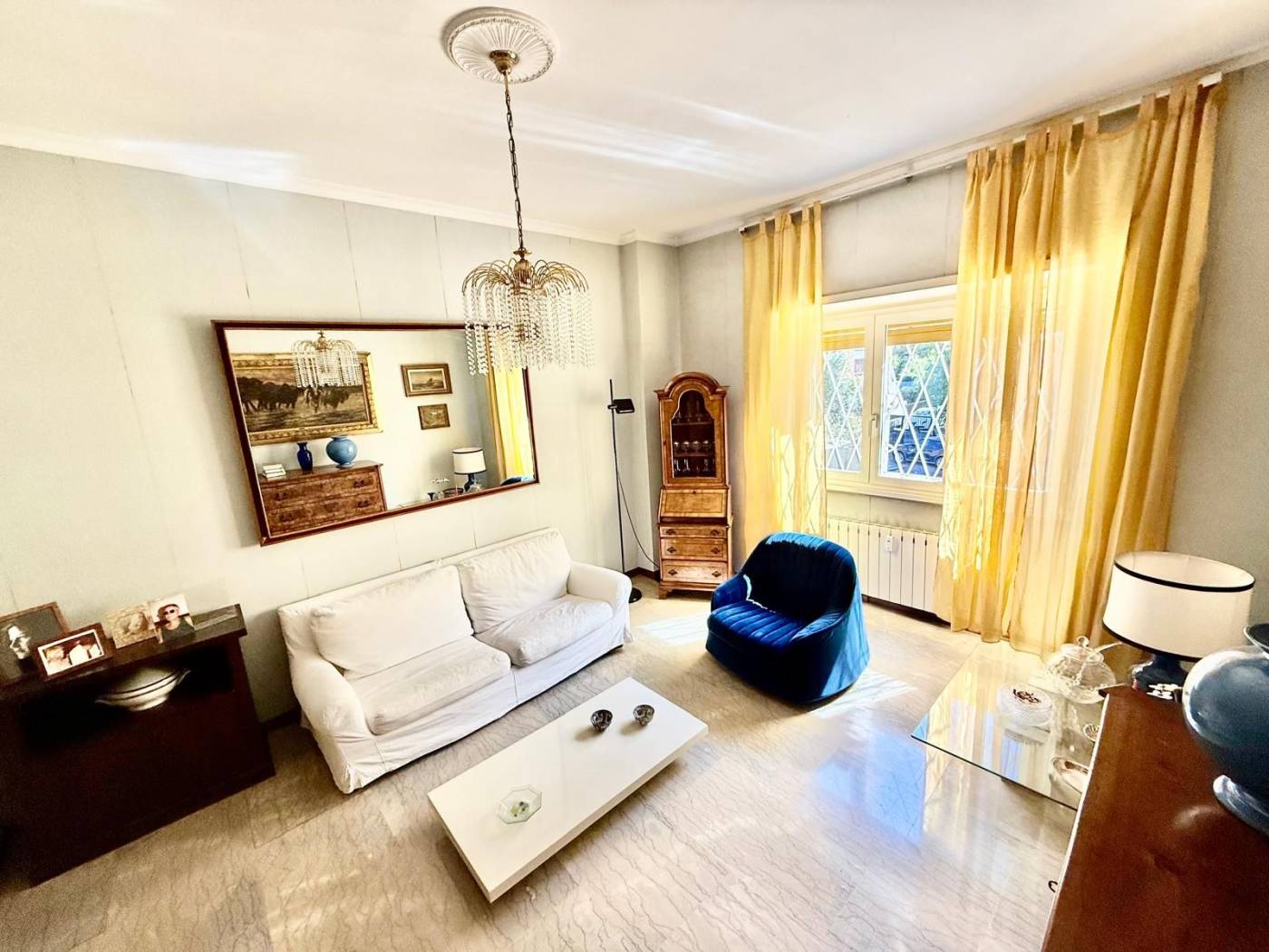 Salone