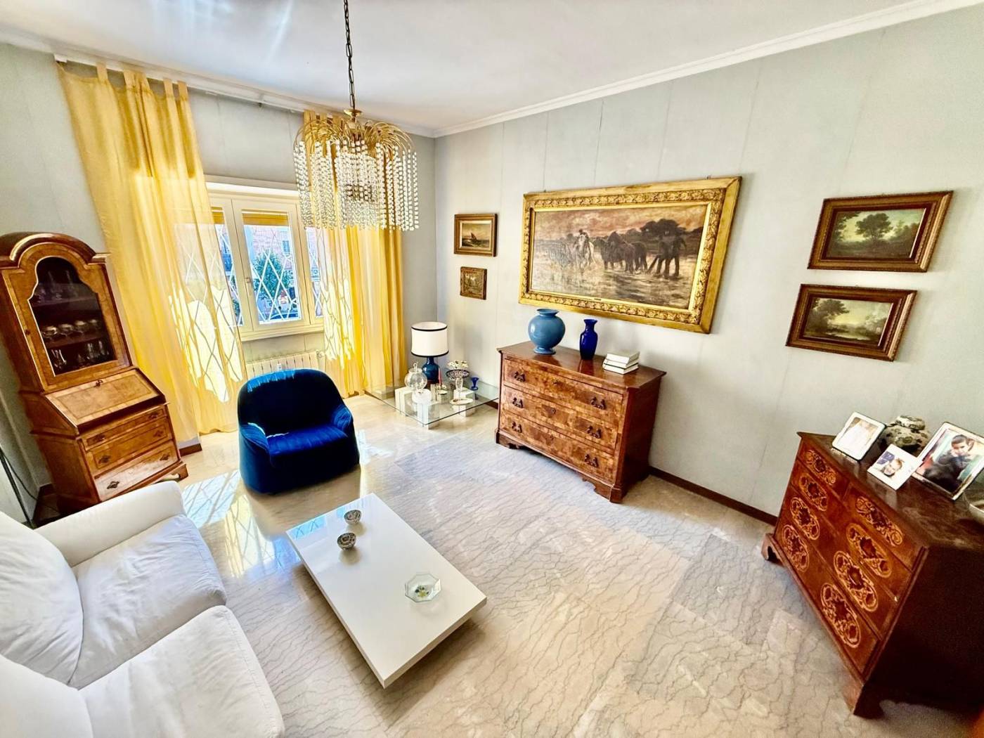Salone