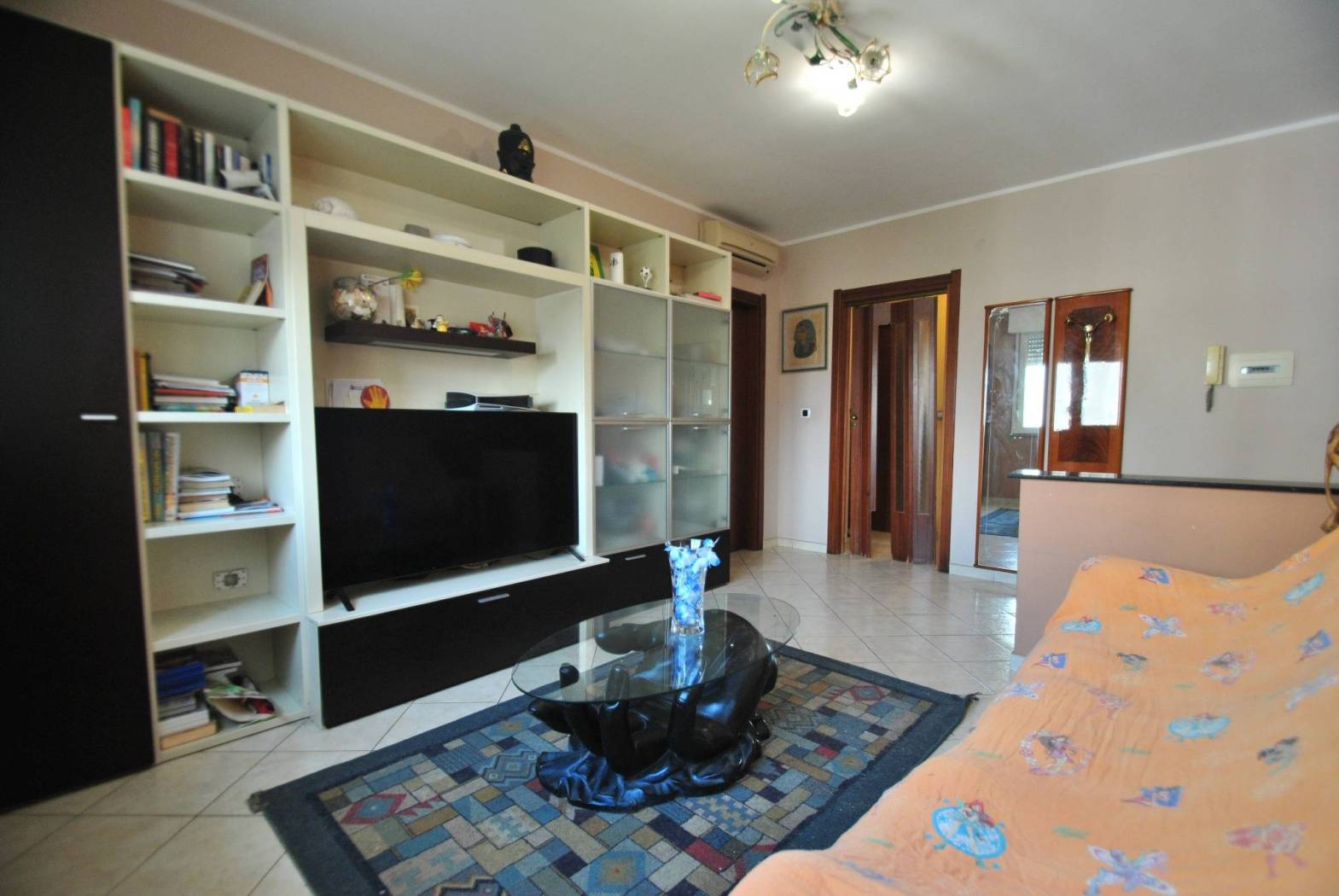 Salone