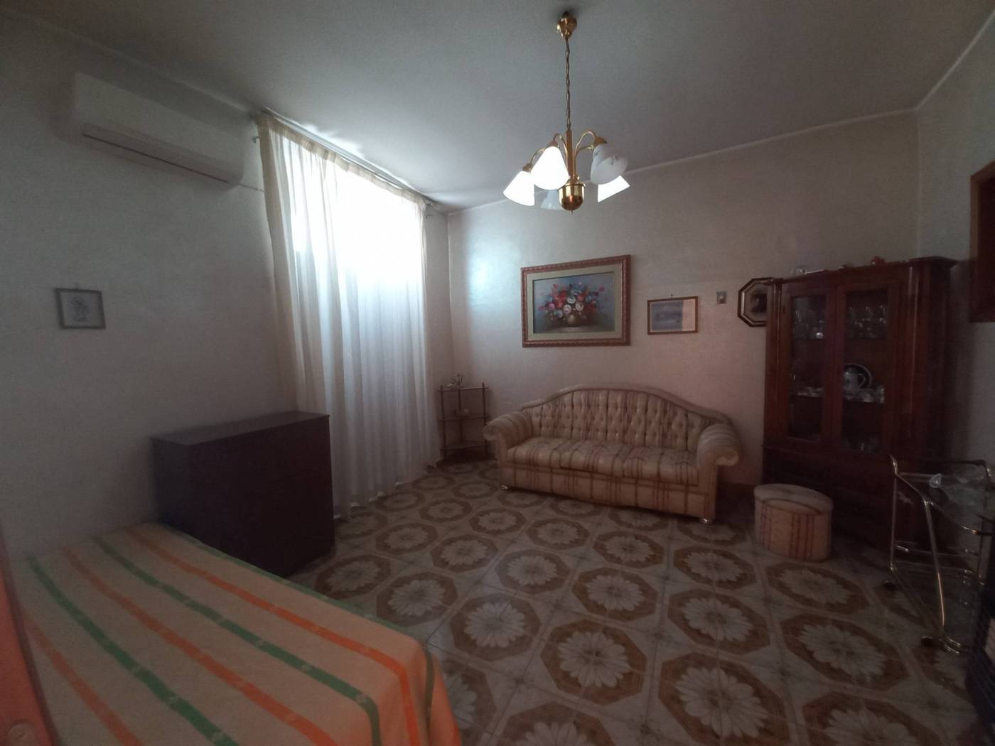 Salone