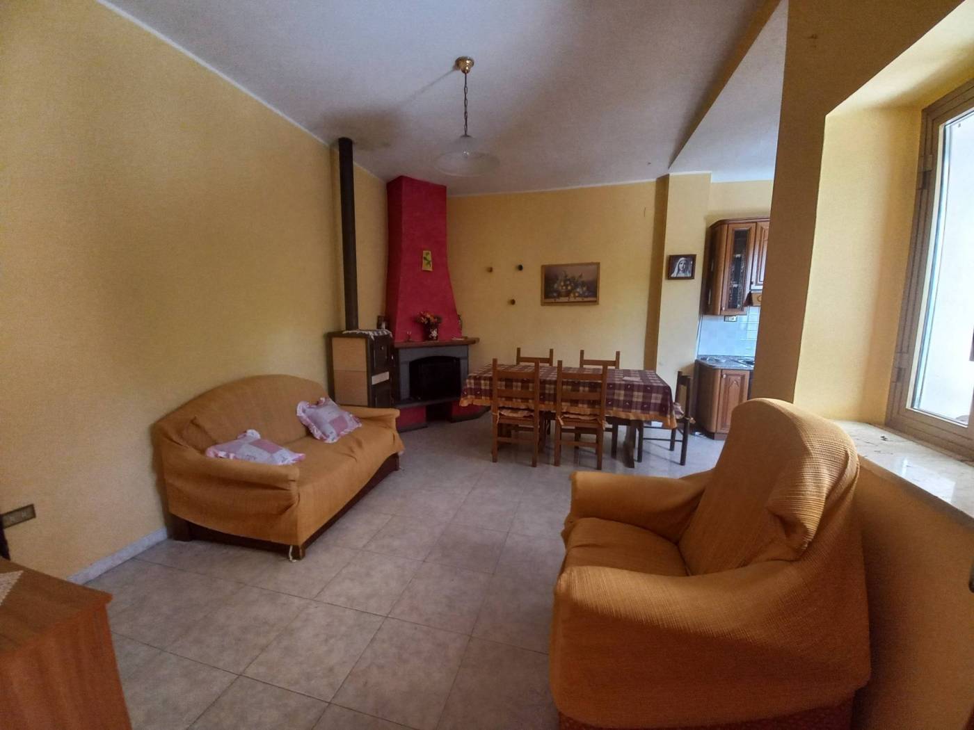 Salone