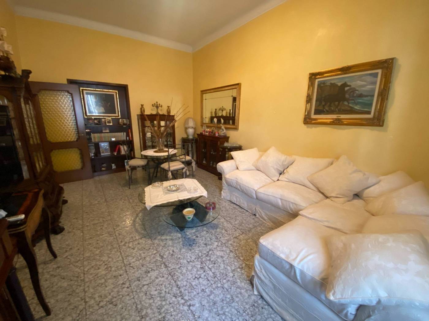 Salone
