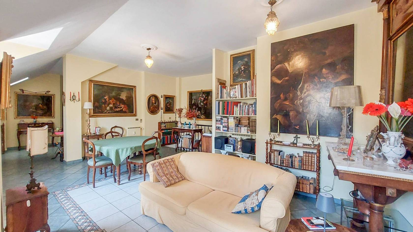 Salone