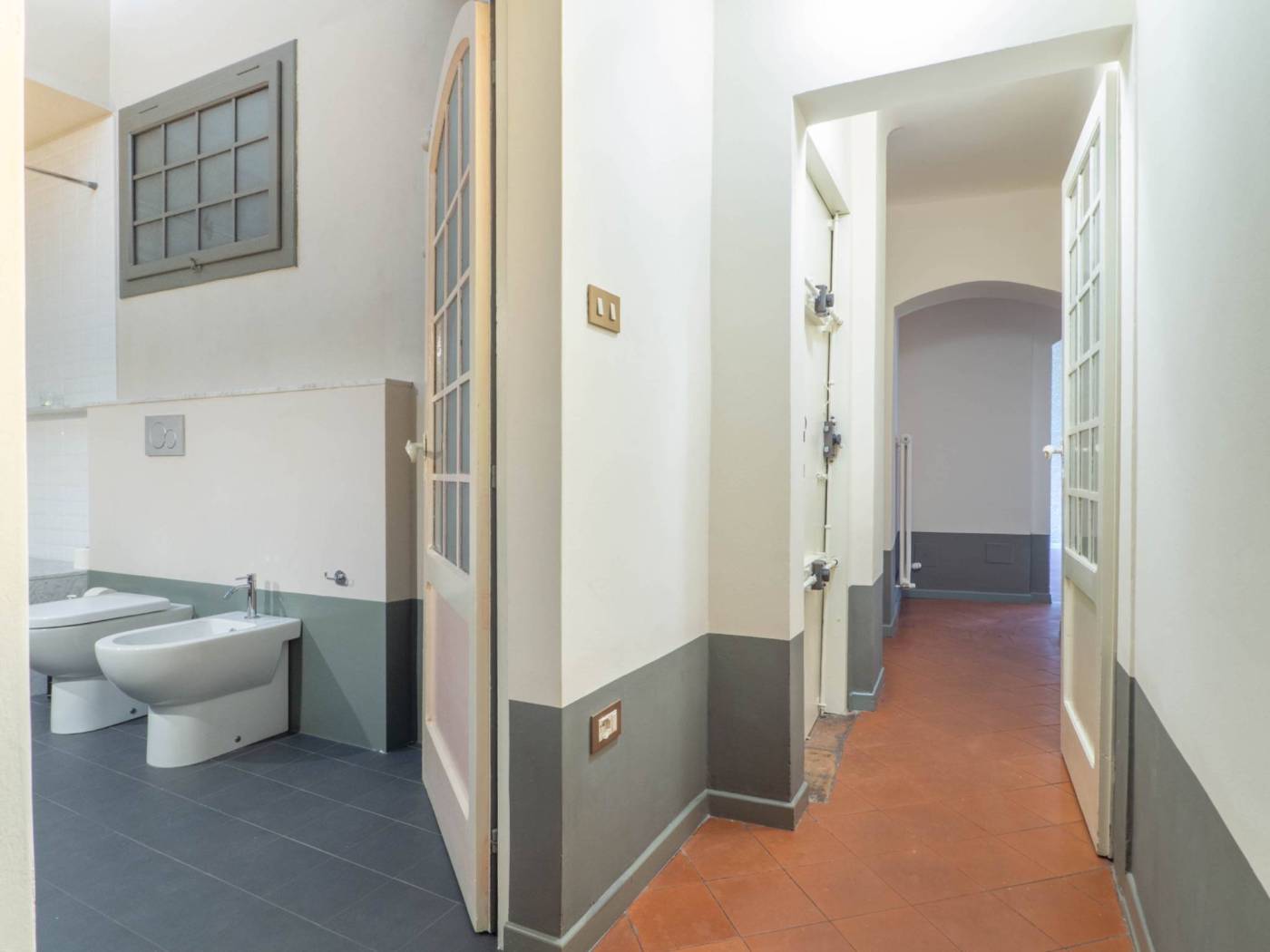 Disimpegno Disimpegno