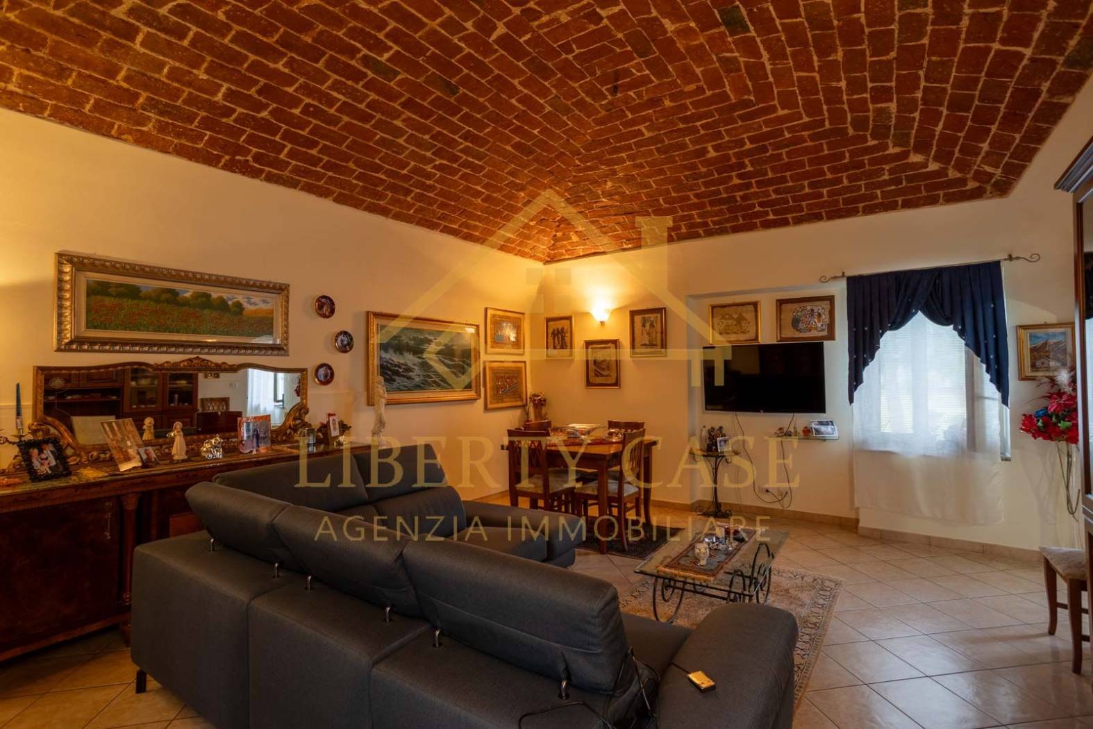 Salone