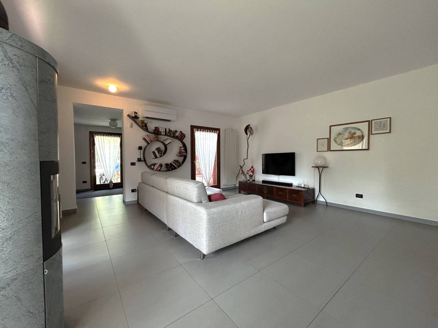 Salone