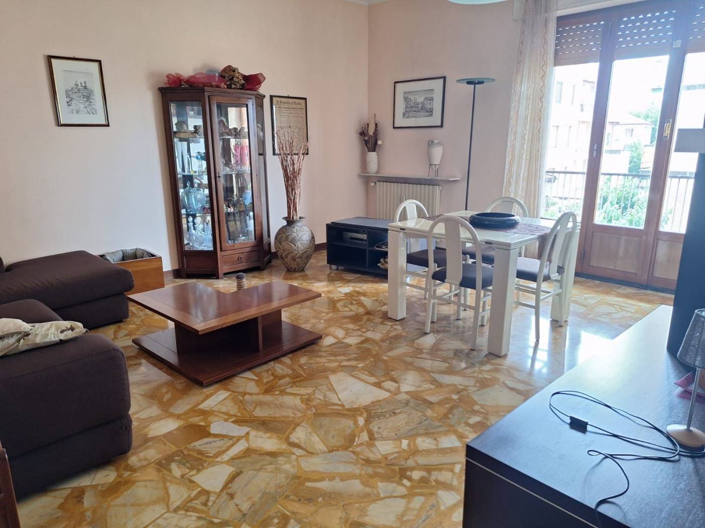 Salone