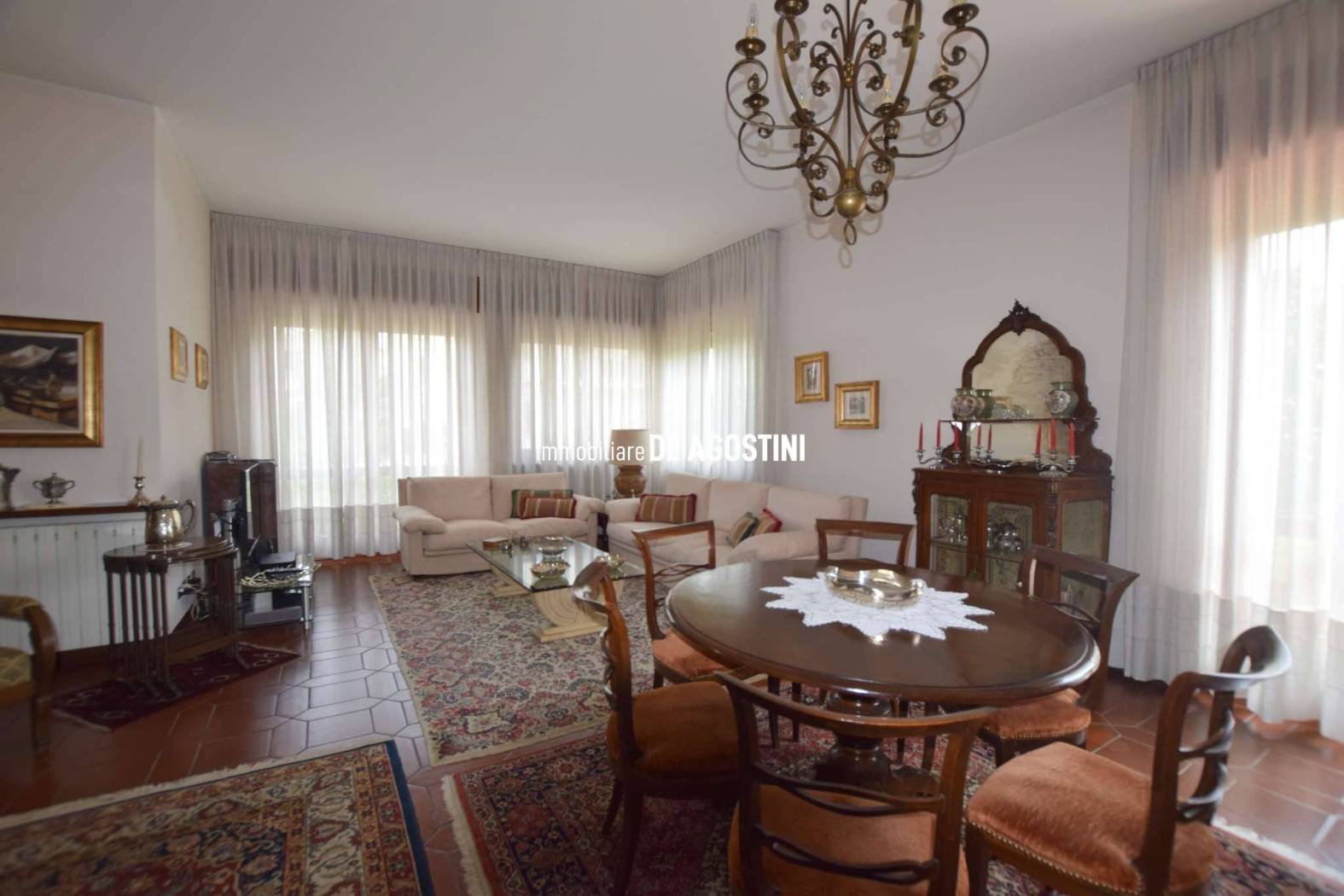 Salone